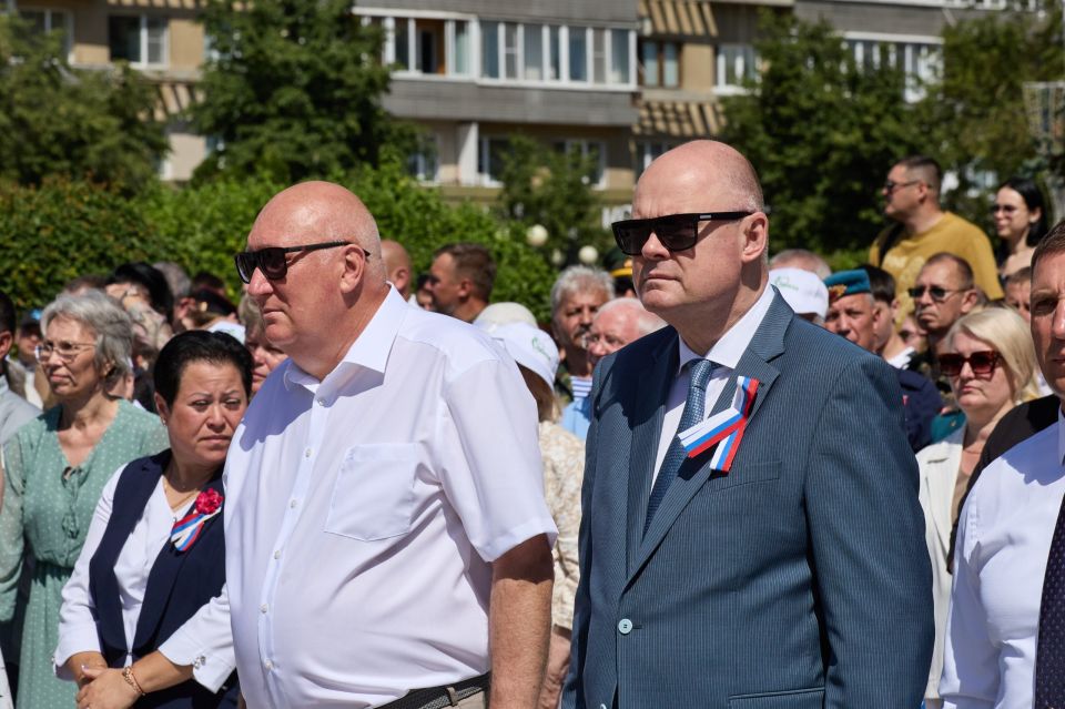 В Пензе состоялись торжественные мероприятия в честь Дня России В Пензе состоялись торжественные мероприятия в честь Дня России