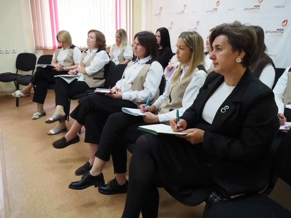 1 млн рублей на улучшение жилищных условий можно оформить через МФЦ: специалисты прошли необходимую подготовку по приему документов 1 млн рублей на улучшение жилищных условий можно оформить через МФЦ: специалисты прошли необходимую подготовку по приему документов