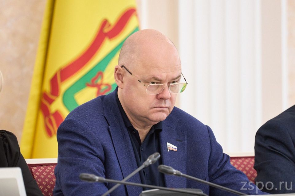 Депутаты поддерживают инициативы губернатора, направленные на комплексную реабилитацию ветеранов СВО, – Вадим Супиков Депутаты поддерживают инициативы губернатора, направленные на комплексную реабилитацию ветеранов СВО, – Вадим Супиков