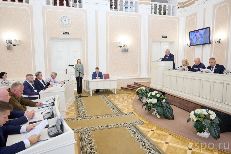 Депутаты поддерживают инициативы губернатора, направленные на комплексную реабилитацию ветеранов СВО, – Вадим Супиков Депутаты поддерживают инициативы губернатора, направленные на комплексную реабилитацию ветеранов СВО, – Вадим Супиков