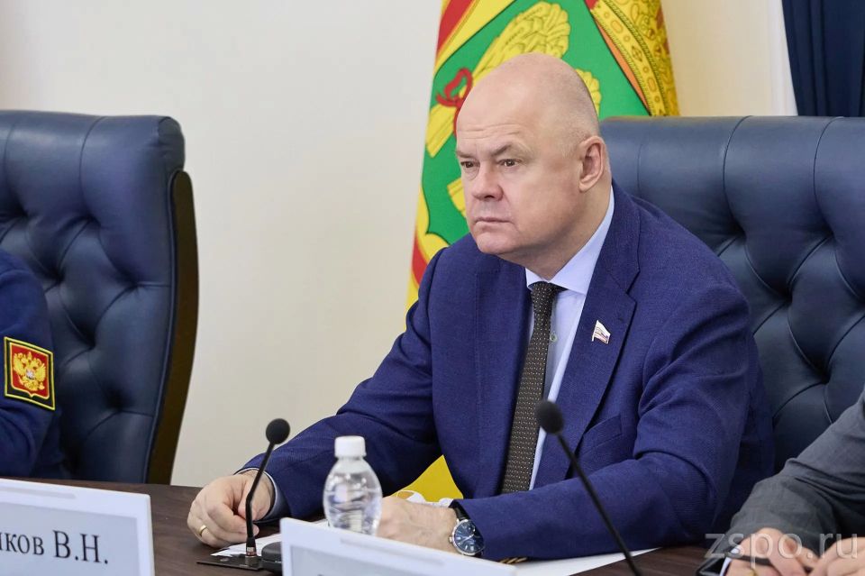 Обеспечение безопасности на водных объектах рассмотрено в правительстве региона Обеспечение безопасности на водных объектах рассмотрено в правительстве региона