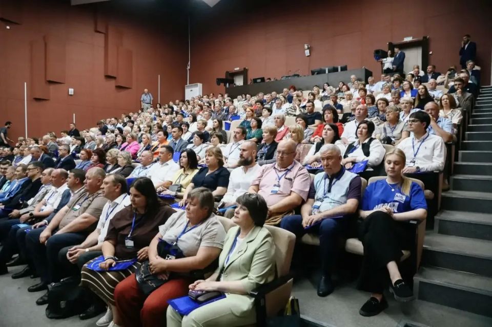 Олег Мельниченко: Провели первый этап конференции пензенского отделения «Единой России» Олег Мельниченко: Провели первый этап конференции пензенского отделения «Единой России»