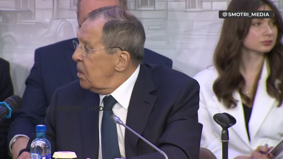 Лавров выругался, перепутав журналиста из Йемена с другим журналистом