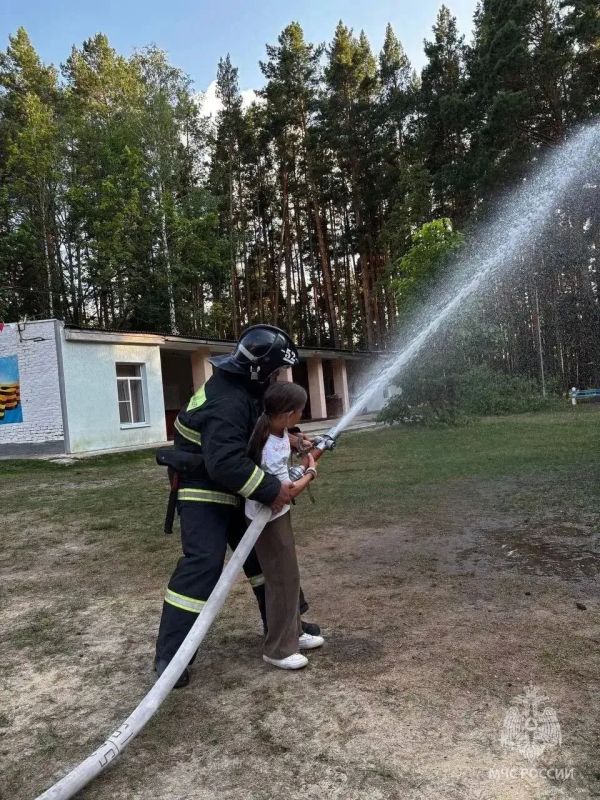 Занятия по основам пожарной безопасности: увлекательно, интересно, важно! Занятия по основам пожарной безопасности: увлекательно, интересно, важно!
