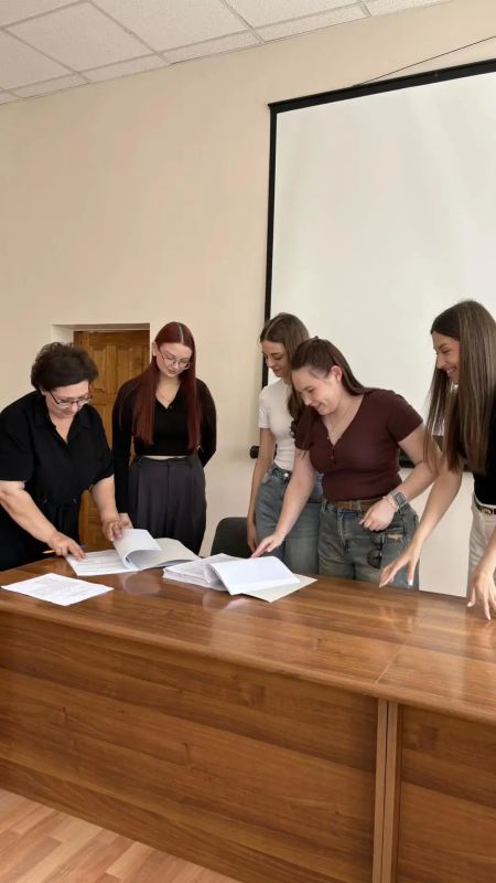 Студенты 3го и 4го курсов специальности «Экономическая безопасность» Пензенского государственного университета продолжают практику в Управлении, и с каждым днем их кругозор становится шире Студенты 3го и 4го курсов специальности «Экономическая безопасность» Пензенского государственного университета продолжают практику в Управлении, и с каждым днем их кругозор становится шире