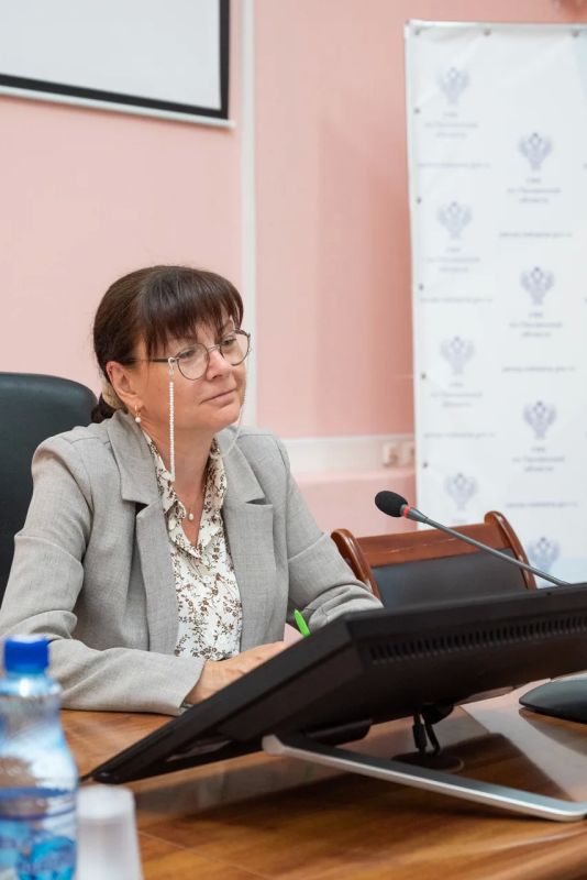 Студенты 3го и 4го курсов специальности «Экономическая безопасность» Пензенского государственного университета продолжают практику в Управлении, и с каждым днем их кругозор становится шире Студенты 3го и 4го курсов специальности «Экономическая безопасность» Пензенского государственного университета продолжают практику в Управлении, и с каждым днем их кругозор становится шире