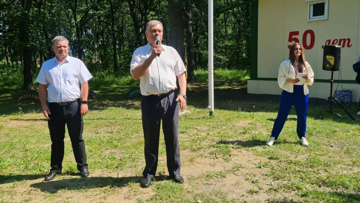 Алексей Марьин открыл в Сердобске форум в поддержку людей старшего поколения Алексей Марьин открыл в Сердобске форум в поддержку людей старшего поколения