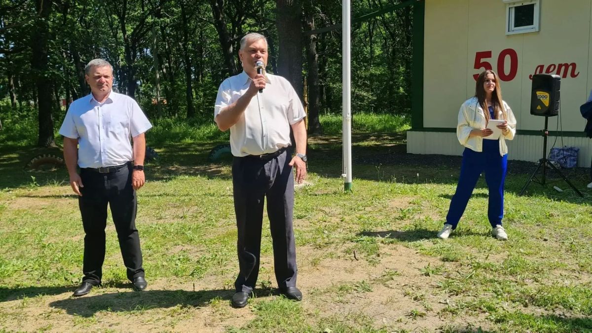 Алексей Марьин открыл в Сердобске форум в поддержку людей старшего поколения Алексей Марьин открыл в Сердобске форум в поддержку людей старшего поколения