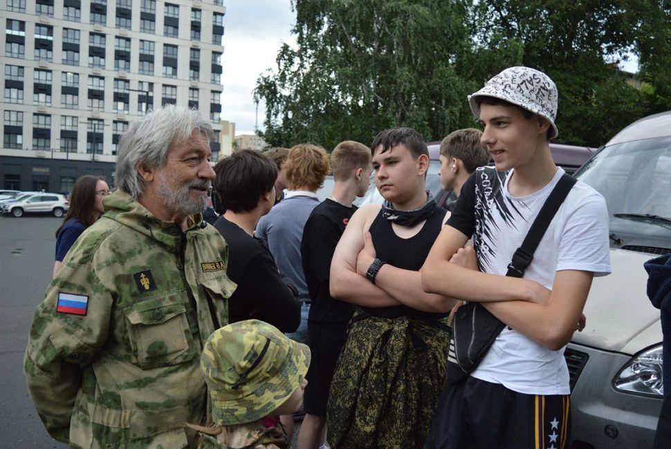 В Наровчатский район отправилась археологическая экспедиция учащихся Пензы, состоящая из учеников «Школы юного археолога», действующей при Институте регионального развития Пензенской области В Наровчатский район отправилась археологическая экспедиция учащихся Пензы, состоящая из учеников «Школы юного археолога», действующей при Институте регионального развития Пензенской области