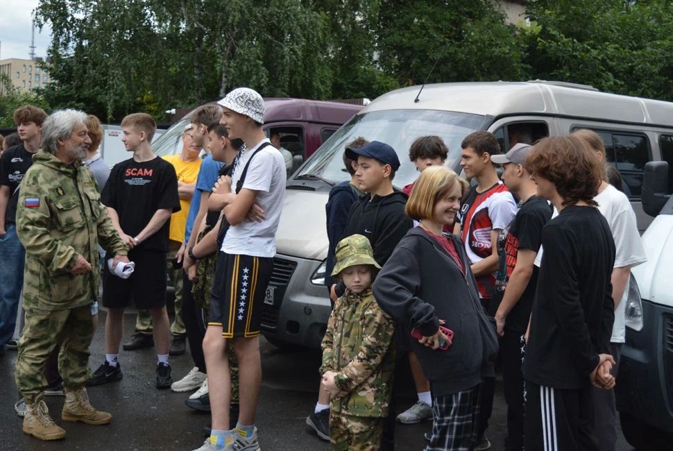 В Наровчатский район отправилась археологическая экспедиция учащихся Пензы, состоящая из учеников «Школы юного археолога», действующей при Институте регионального развития Пензенской области В Наровчатский район отправилась археологическая экспедиция учащихся Пензы, состоящая из учеников «Школы юного археолога», действующей при Институте регионального развития Пензенской области