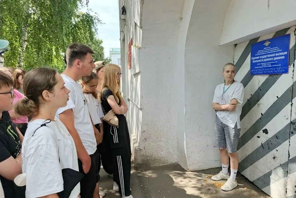 Пензенская археологическая экспедиция, созданная по инициативе губернатора региона Олега Мельниченко, открыла полевой сезон 2026 года Пензенская археологическая экспедиция, созданная по инициативе губернатора региона Олега Мельниченко, открыла полевой сезон 2026 года