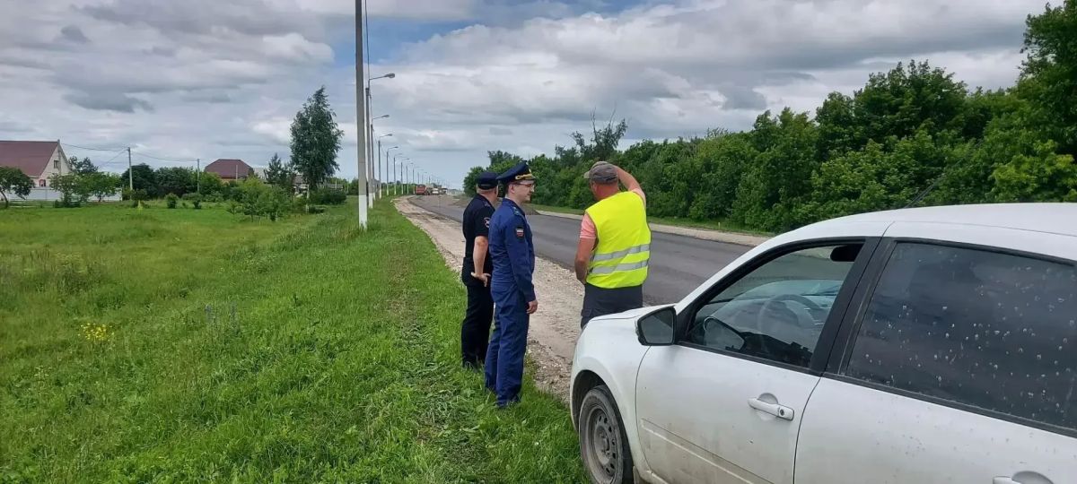 В Бессоновском районе прокуратура контролирует ход ремонтных работ, выполняемых в рамках реализации национальных проектов В Бессоновском районе прокуратура контролирует ход ремонтных работ, выполняемых в рамках реализации национальных проектов