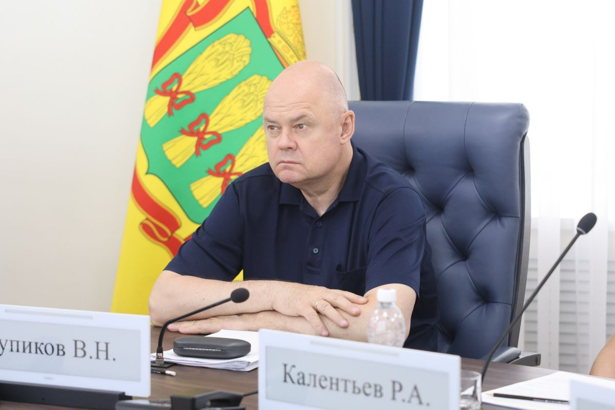 Подготовку к уборке урожая обсудили в областном правительстве Подготовку к уборке урожая обсудили в областном правительстве