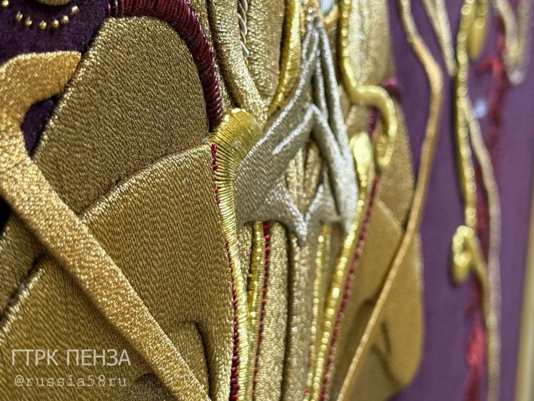 Открытие выставки Марины Теплицкой в рамках проекта «АртСура» Открытие выставки Марины Теплицкой в рамках проекта «АртСура»