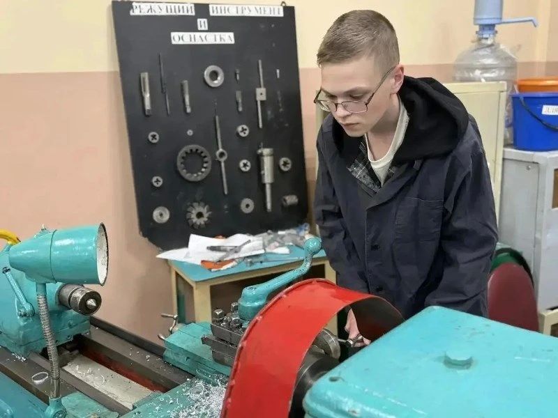 В Пензе 2422 подростка прошли итоговую аттестацию предпрофильного направления В Пензе 2422 подростка прошли итоговую аттестацию предпрофильного направления