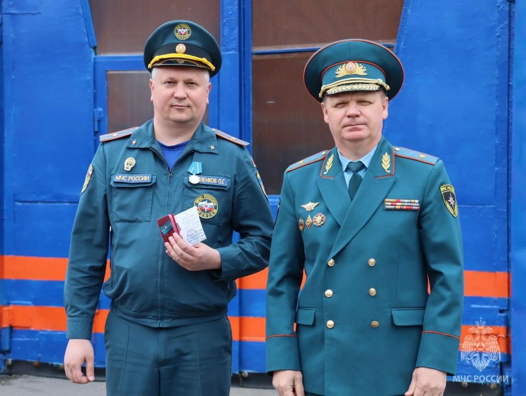 18 июля – День государственного пожарного надзора МЧС России 18 июля – День государственного пожарного надзора МЧС России