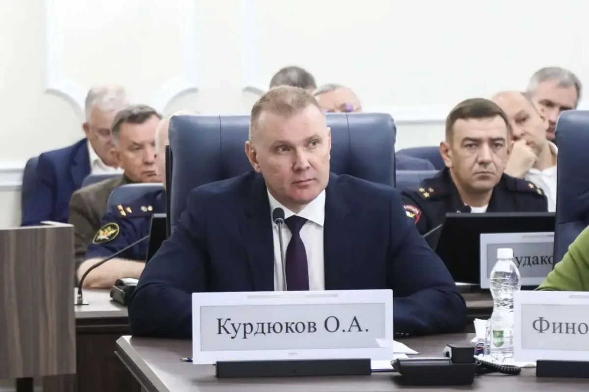 Олег Мельниченко: Важнейшие вопросы рассмотрели на заседании областного правительства — профилактику правонарушений в регионе и воспитательную работу с несовершеннолетними по итогам первого полугодия Олег Мельниченко: Важнейшие вопросы рассмотрели на заседании областного правительства — профилактику правонарушений в регионе и воспитательную работу с несовершеннолетними по итогам первого полугодия