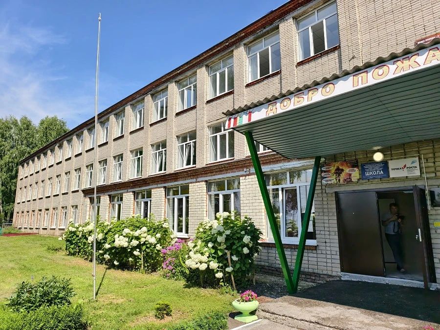 В среду, 22 июля, после Мокшанского района губернатор Олег Мельниченко продолжил работу в Нижнеломовском В среду, 22 июля, после Мокшанского района губернатор Олег Мельниченко продолжил работу в Нижнеломовском