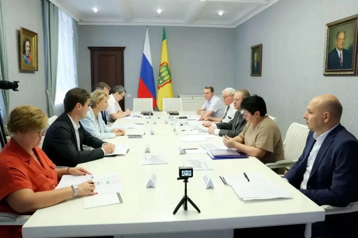 Олег Мельниченко: Обсудили с председателем Поволжского банка Сбербанка Наталией Владимировной Цайтлер новые перспективы рабочего взаимодействия, подписав соглашение о сотрудничестве между правительством Пензенской области и... Олег Мельниченко: Обсудили с председателем Поволжского банка Сбербанка Наталией Владимировной Цайтлер новые перспективы рабочего взаимодействия, подписав соглашение о сотрудничестве между правительством Пензенской области и...