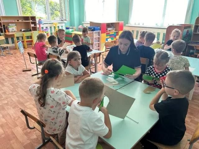 В городе Кузнецке сотрудники Госавтоинспекции провели акцию под названием «Безопасность на дорогах - дело каждого!» В городе Кузнецке сотрудники Госавтоинспекции провели акцию под названием «Безопасность на дорогах - дело каждого!»
