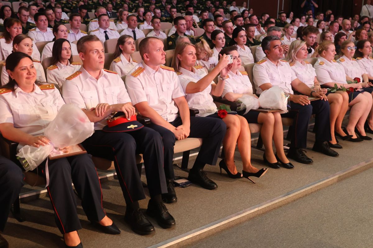 Вадим Супиков подчеркнул значение работы следственных органов для укрепления законности и правопорядка Вадим Супиков подчеркнул значение работы следственных органов для укрепления законности и правопорядка