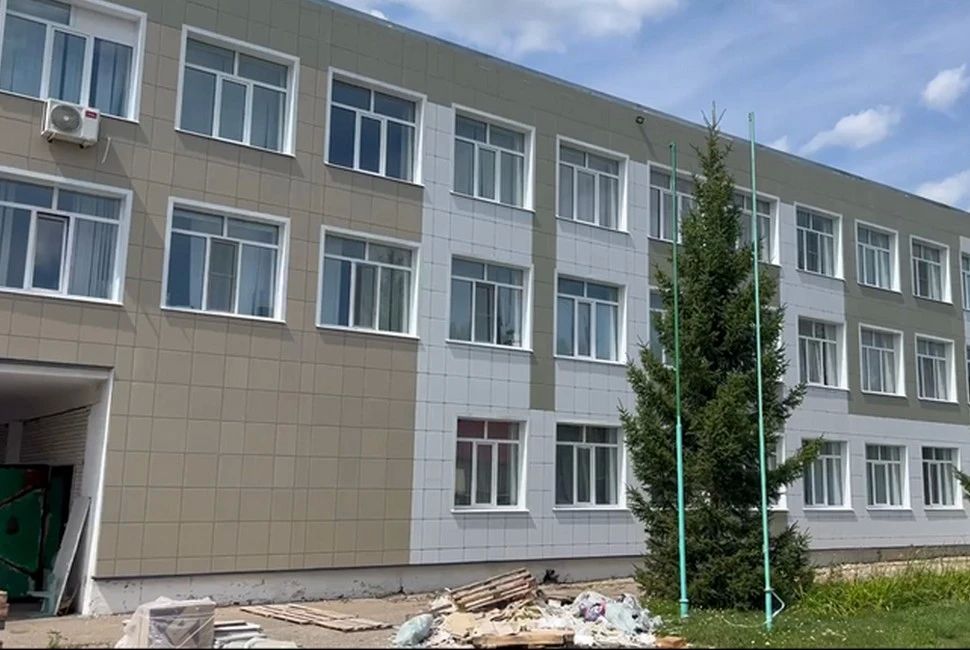В селе Богословка Пензенского района продолжается капитальный ремонт здания школы им. С.А. Суркова. Масштабные работы проводятся в рамках регионального проекта «Все лучшее детям» нацпроекта «Молодежь и дети» В селе Богословка Пензенского района продолжается капитальный ремонт здания школы им. С.А. Суркова. Масштабные работы проводятся в рамках регионального проекта «Все лучшее детям» нацпроекта «Молодежь и дети»
