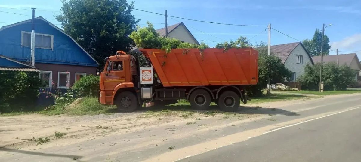 Олег Мельниченко: В Нижнеломовском районе продолжается борьба с последствиями вчерашней непогоды Олег Мельниченко: В Нижнеломовском районе продолжается борьба с последствиями вчерашней непогоды
