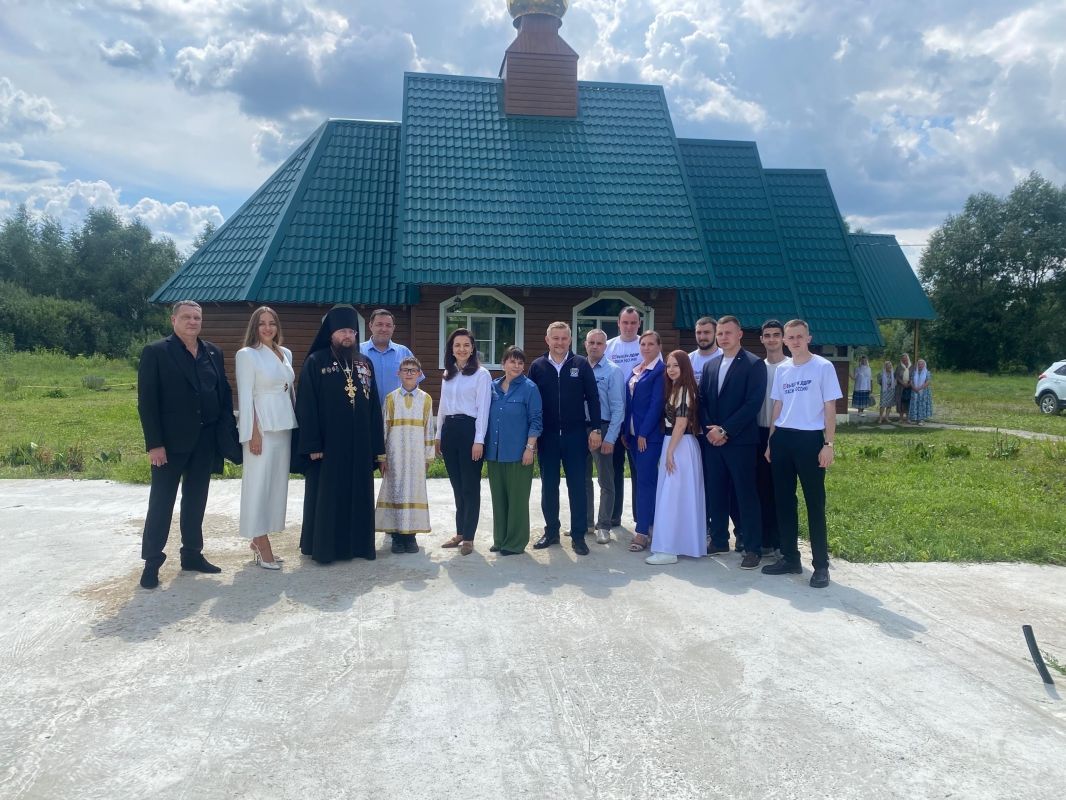 Павел Куликов принял участие в закладке аллеи памяти Владимира Жириновского Павел Куликов принял участие в закладке аллеи памяти Владимира Жириновского