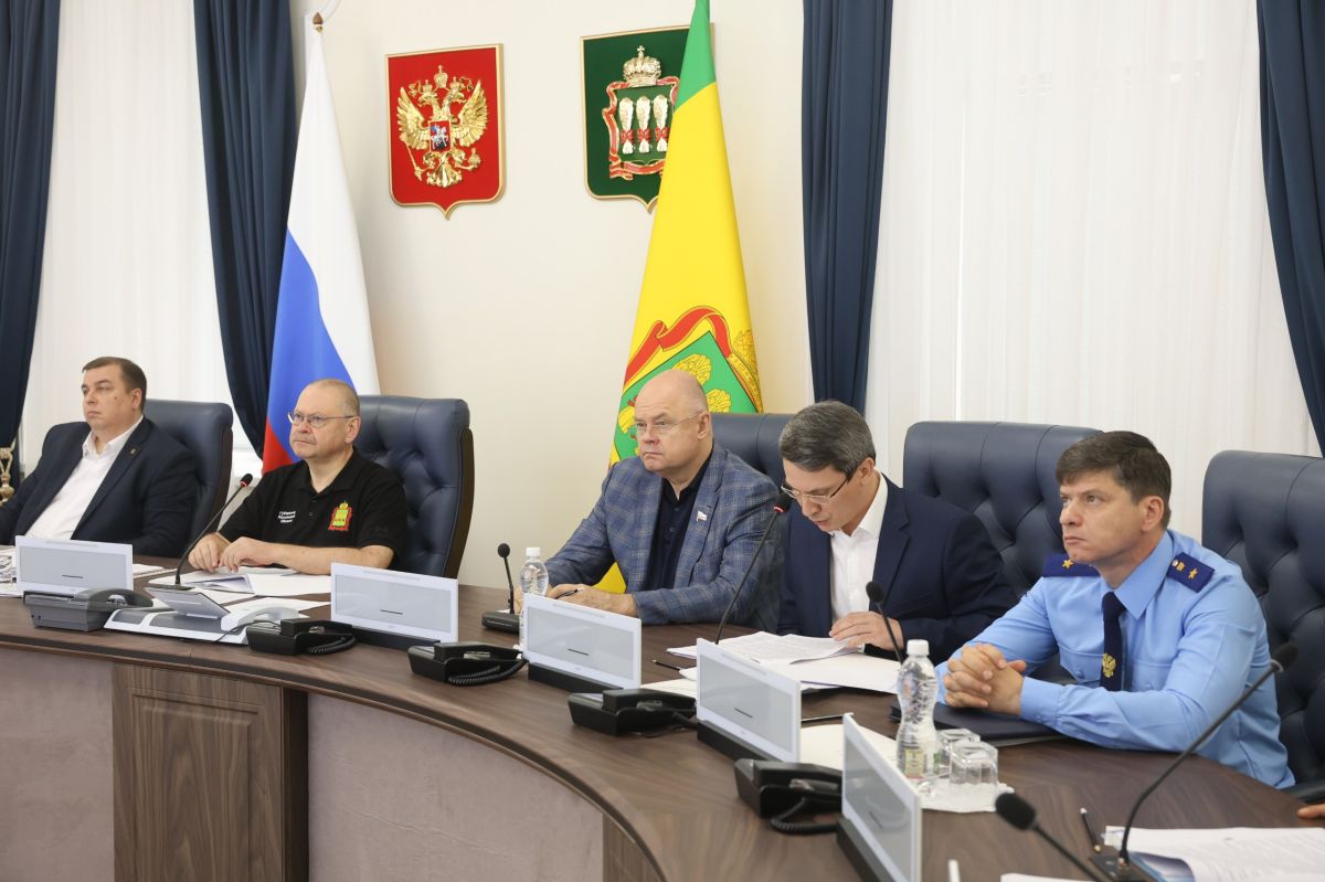 Реализацию инвестиционных и национальных проектов рассмотрели в правительстве области Реализацию инвестиционных и национальных проектов рассмотрели в правительстве области