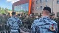 ОМОН «Страж» провел выставку вооружения для участников сбора «Гвардеец» в Пензе