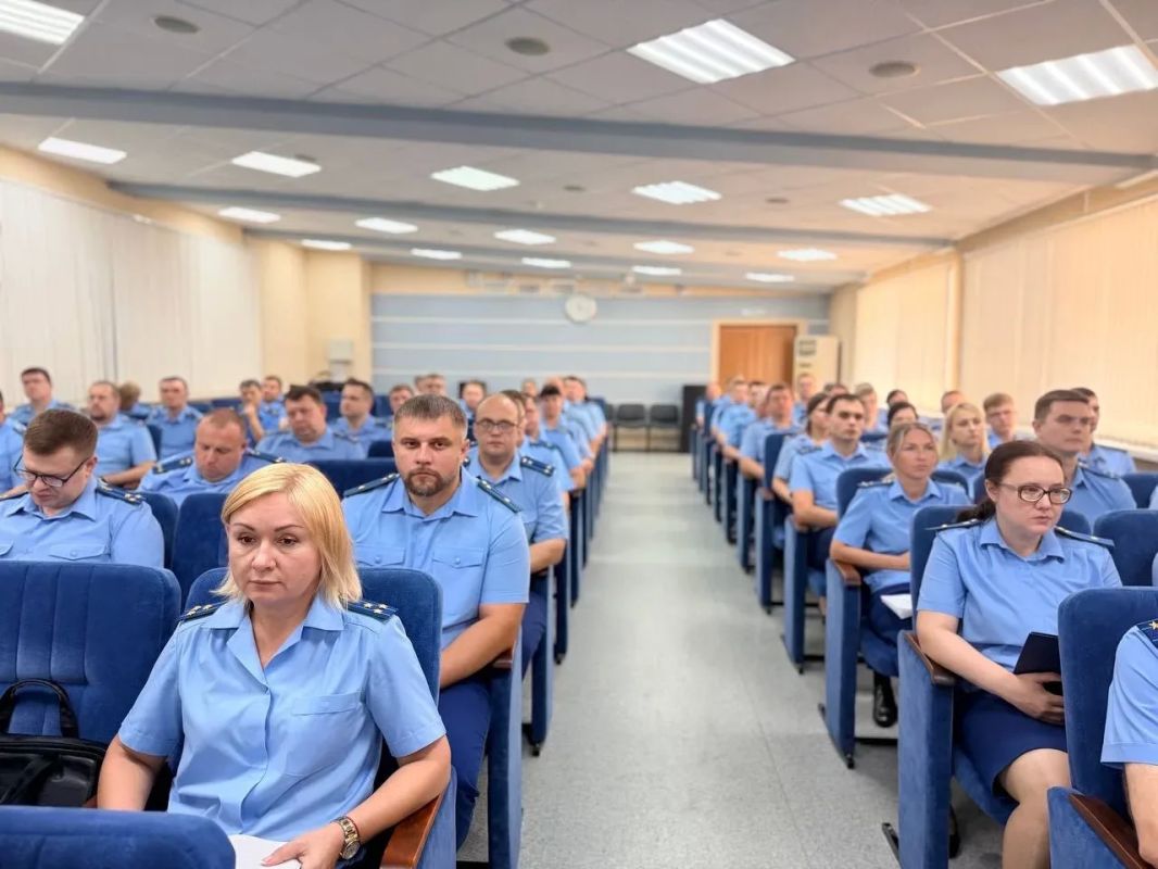 В прокуратуре региона состоялось заседание коллегии, посвященное итогам работы за первое полугодие 2026 года В прокуратуре региона состоялось заседание коллегии, посвященное итогам работы за первое полугодие 2026 года