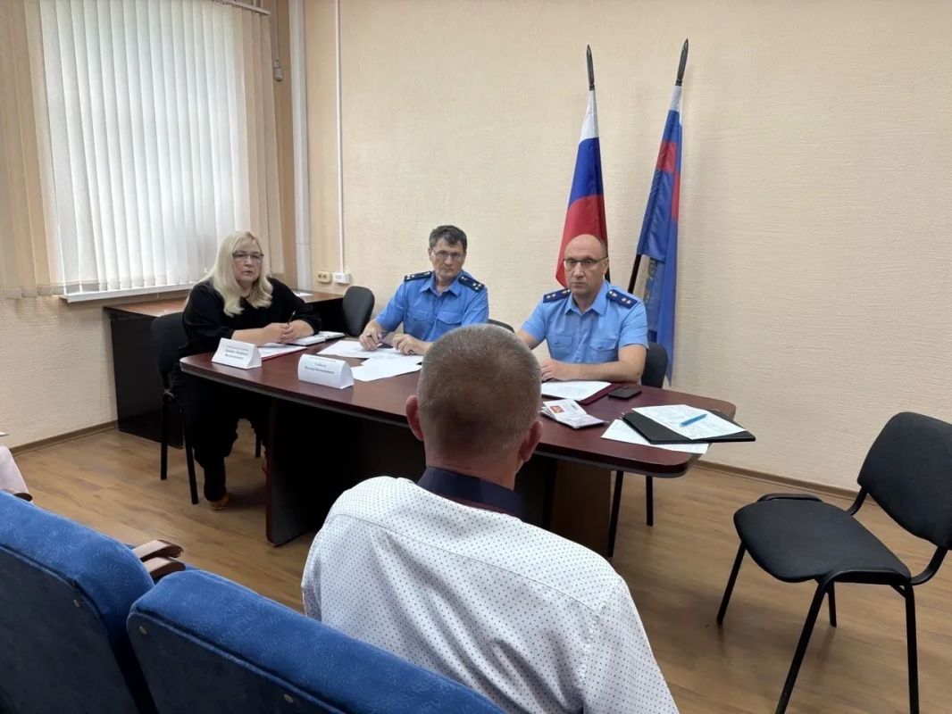 Прокурор области Дмитрий Горшков совершил рабочую поездку в Никольский район Прокурор области Дмитрий Горшков совершил рабочую поездку в Никольский район