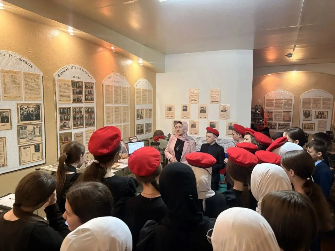 Определены финалисты Всероссийского конкурса школьных музеев, организованного Российским обществом «Знание» при поддержке Министерства просвещения Российской Федерации, при региональном кураторстве Многофункционального... Определены финалисты Всероссийского конкурса школьных музеев, организованного Российским обществом «Знание» при поддержке Министерства просвещения Российской Федерации, при региональном кураторстве Многофункционального...