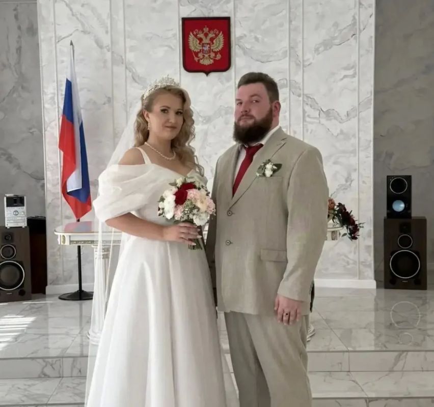 В Пензенской области в «красивую дату» зарегистрировали брак более 170 пар В Пензенской области в «красивую дату» зарегистрировали брак более 170 пар