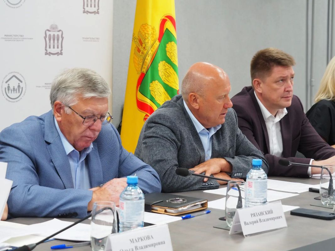 В региональном Минтруде прошла встреча оргкомитета по подготовке к Спартакиаде пенсионеров России В региональном Минтруде прошла встреча оргкомитета по подготовке к Спартакиаде пенсионеров России