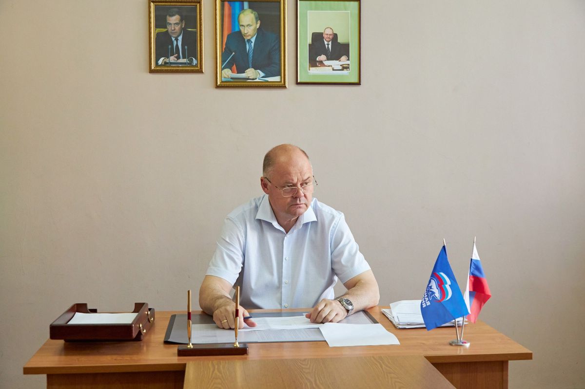 Вадим Супиков оказал помощь жителям многоквартирных домов на улице Бакунина в Пензе