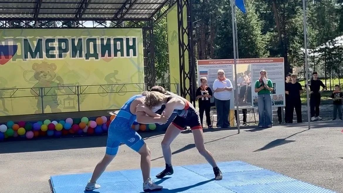 В Пензенском спортивно-оздоровительном лагере «Меридиан» началась третья летняя смена «Дружба народов – сила команды» В Пензенском спортивно-оздоровительном лагере «Меридиан» началась третья летняя смена «Дружба народов – сила команды»