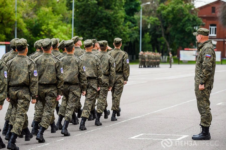 12 августа в Пензе в рамках юнармейских военно-патриотических сборов Приволжского федерального округа «Гвардеец» состоялись учебные занятия по тактической медицине, интерактивному тиру, применению средств индивидуальной и... 12 августа в Пензе в рамках юнармейских военно-патриотических сборов Приволжского федерального округа «Гвардеец» состоялись учебные занятия по тактической медицине, интерактивному тиру, применению средств индивидуальной и...