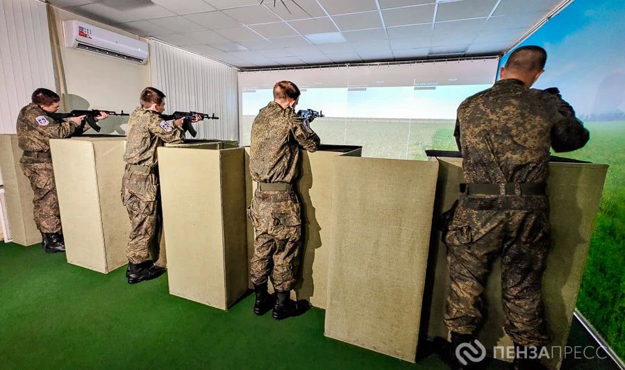 12 августа в Пензе в рамках юнармейских военно-патриотических сборов Приволжского федерального округа «Гвардеец» состоялись учебные занятия по тактической медицине, интерактивному тиру, применению средств индивидуальной и... 12 августа в Пензе в рамках юнармейских военно-патриотических сборов Приволжского федерального округа «Гвардеец» состоялись учебные занятия по тактической медицине, интерактивному тиру, применению средств индивидуальной и...