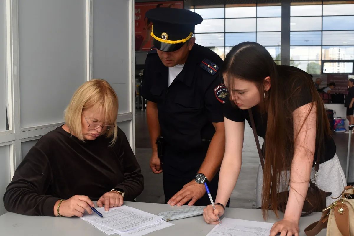 На железнодорожном вокзале в Пензе прошла акция «Час пассажира» На железнодорожном вокзале в Пензе прошла акция «Час пассажира»