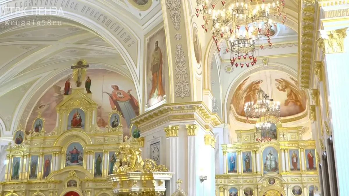 Доброе утро, Пенза!. Сегодня – престольный праздник Спасского кафедрального собора – Медовый Спас Доброе утро, Пенза!. Сегодня – престольный праздник Спасского кафедрального собора – Медовый Спас
