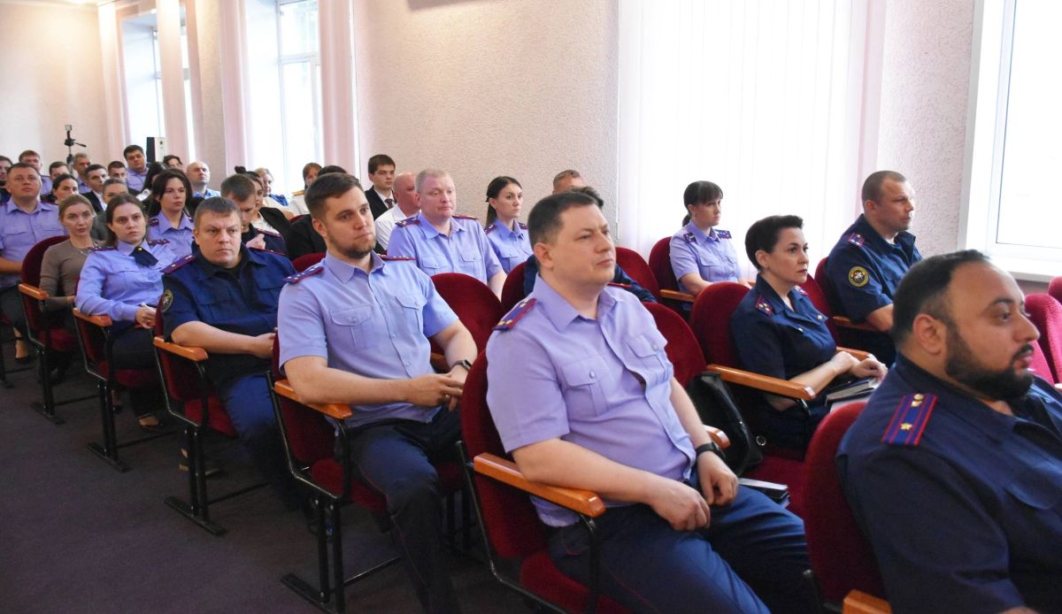 В следственном управлении проведен тематический учебно-методический семинар В следственном управлении проведен тематический учебно-методический семинар