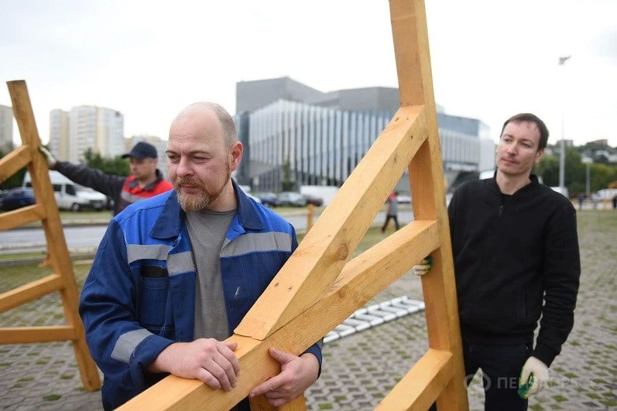 Уже 21 августа на Юбилейной площади Пензы стартует второй фестиваль современного и традиционного этнотворчества «Абашевские узоры» (0+), который продлится три дня Уже 21 августа на Юбилейной площади Пензы стартует второй фестиваль современного и традиционного этнотворчества «Абашевские узоры» (0+), который продлится три дня