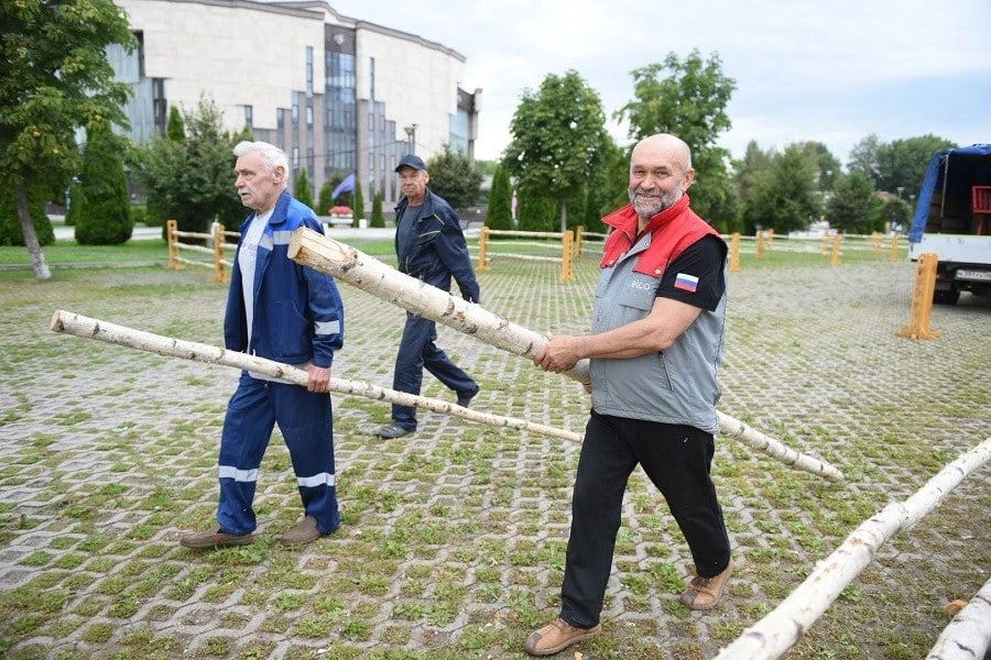 Уже 21 августа на Юбилейной площади Пензы стартует второй фестиваль современного и традиционного этнотворчества «Абашевские узоры» (0+), который продлится три дня Уже 21 августа на Юбилейной площади Пензы стартует второй фестиваль современного и традиционного этнотворчества «Абашевские узоры» (0+), который продлится три дня