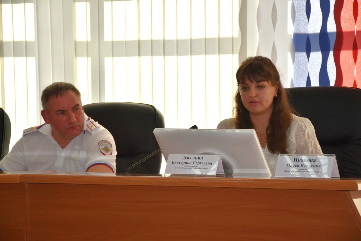 Олег Денисов: Вчера на общегородском родительском собрании подвели итоги летних каникул Олег Денисов: Вчера на общегородском родительском собрании подвели итоги летних каникул