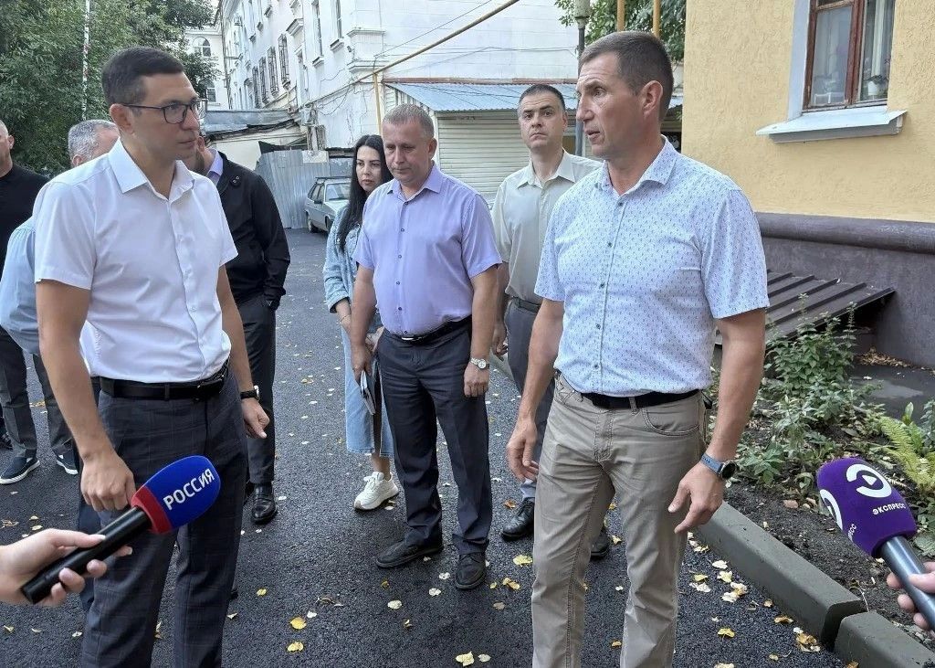 Олег Денисов: Рабочую неделю традиционно открываем объездом городских территорий Олег Денисов: Рабочую неделю традиционно открываем объездом городских территорий