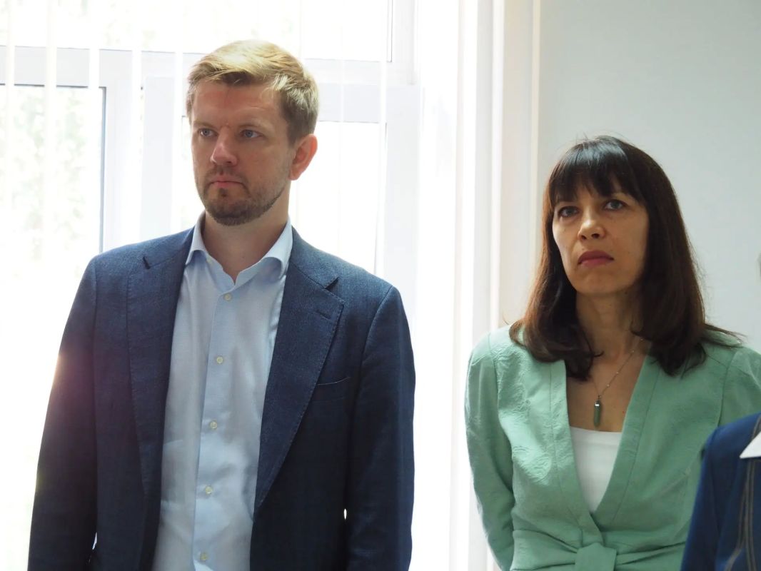 С комплексом поддержки студенческих семей познакомилась комиссия конкурса «Семейная столица России» С комплексом поддержки студенческих семей познакомилась комиссия конкурса «Семейная столица России»