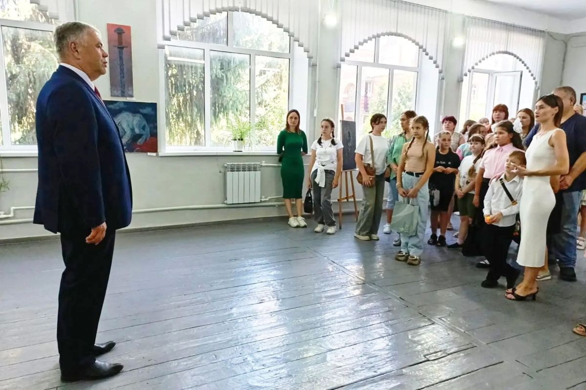 В День знаний Алексей Марьин принял участие в торжественных мероприятиях в Сердобске В День знаний Алексей Марьин принял участие в торжественных мероприятиях в Сердобске