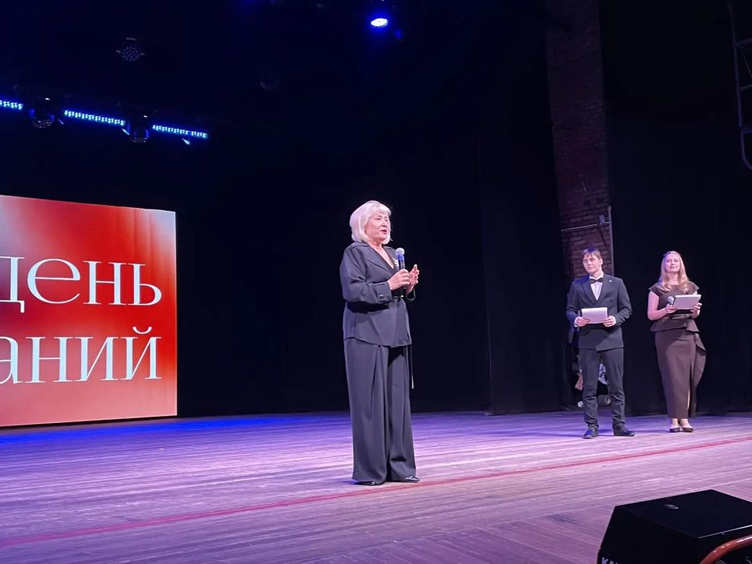 В Пензенском социально-педагогическом колледже 1 сентября прошёл праздник «Учись В Пензенском социально-педагогическом колледже 1 сентября прошёл праздник «Учись