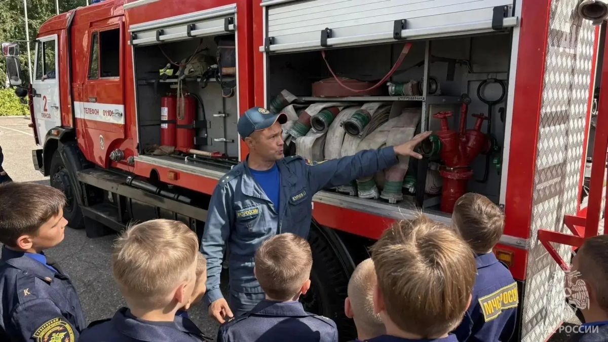 Кадетам о пожарной безопасности Кадетам о пожарной безопасности